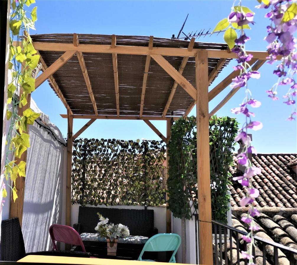 Casa Manuela Mas Que Una Casa Un Hogar Toledo Eksteriør bilde