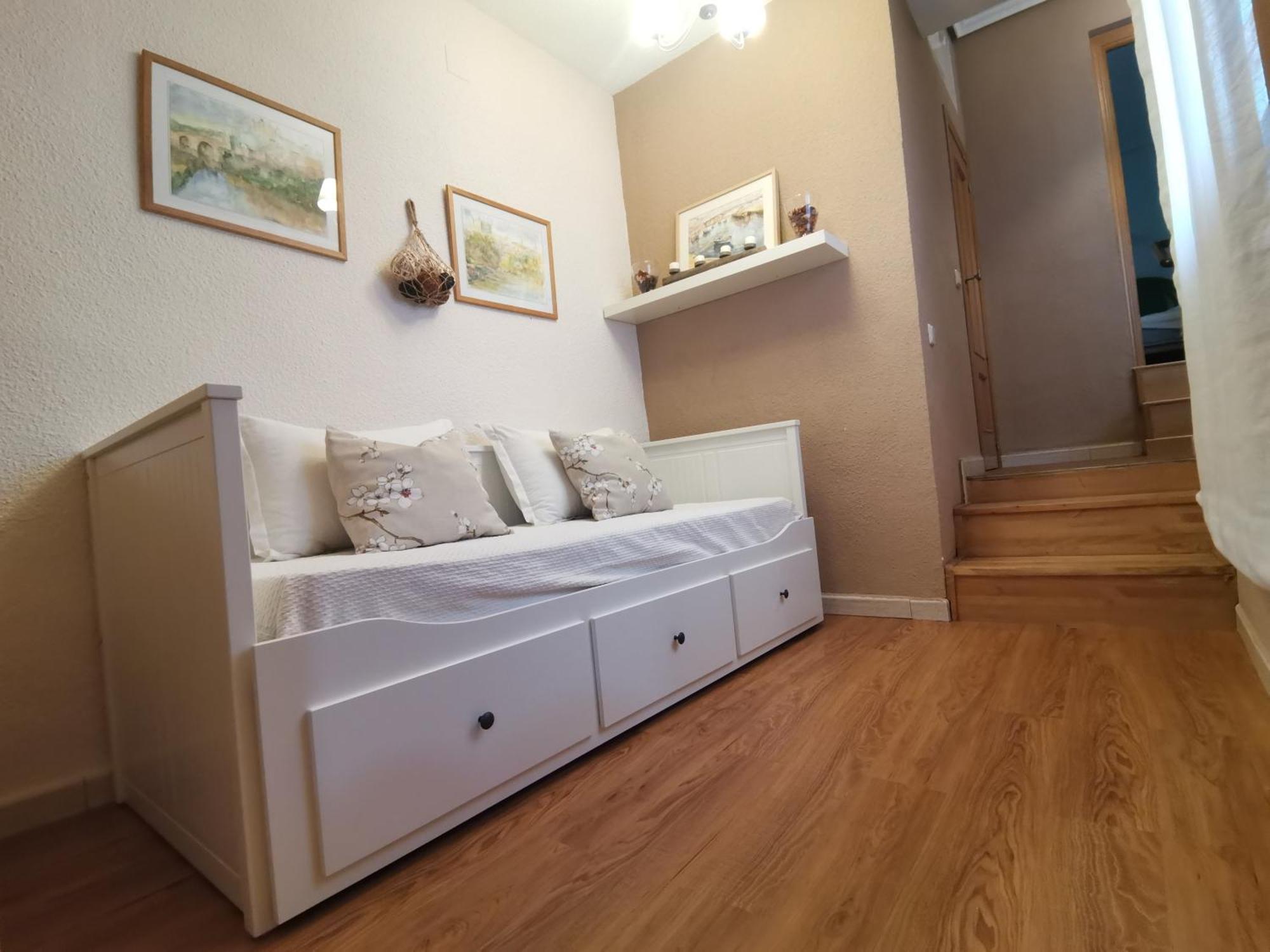 Casa Manuela Mas Que Una Casa Un Hogar Toledo Eksteriør bilde